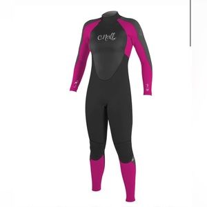 O’Neill Epic women wetsuit, 3/2 mm, back zip, size 4, style 4213.